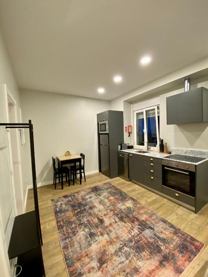 ליסבון Canarios Apartments Cardal - III מראה חיצוני תמונה